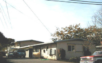 2675 Miller Ave in Mountain View, CA - Building Photo - Building Photo