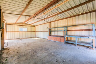 802 Wright St in El Campo, TX - Building Photo - Building Photo