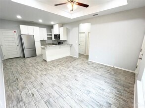 1501 W Heritage Dr in Pharr, TX - Building Photo - Building Photo