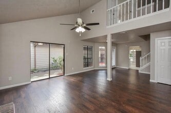 7726 Springville Dr in Houston, TX - Building Photo - Building Photo