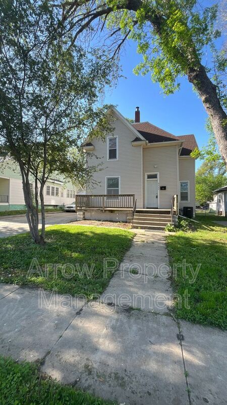 property at 3245 S St