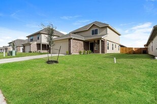 217 Blue Crane St in Huntsville, TX - Building Photo