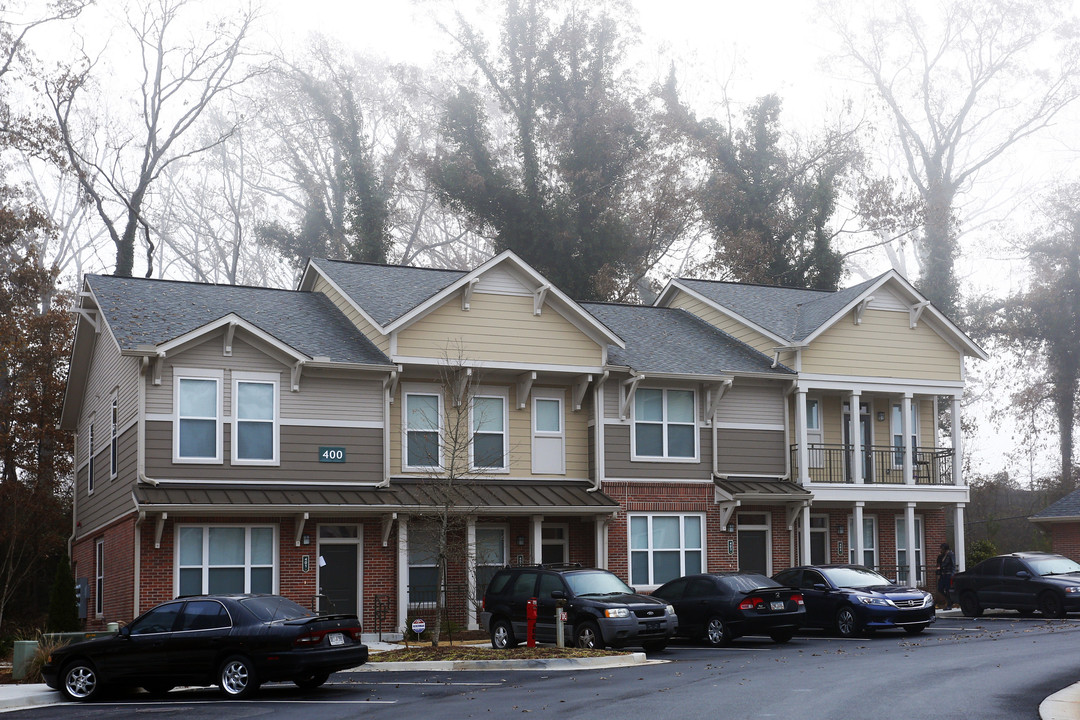 Columbia Mill Apartments in Atlanta, GA - Building Photo