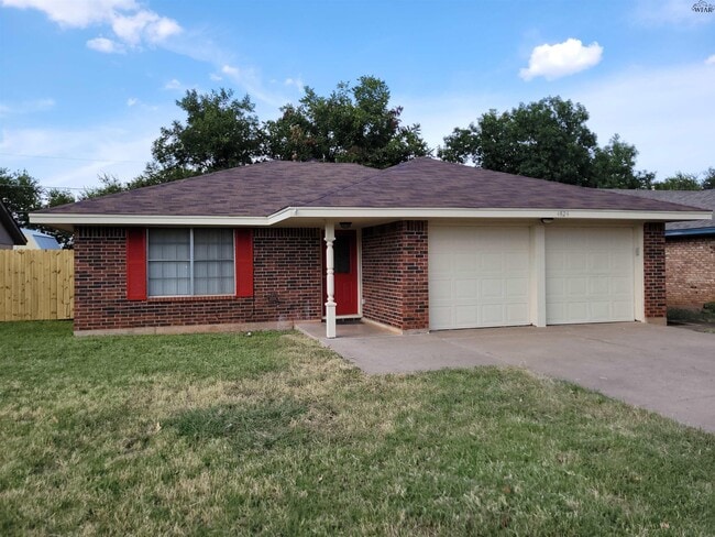property at 4824 Big Bend Dr