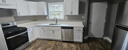 732 Boggs Ave in Pittsburgh, PA - Building Photo - Building Photo