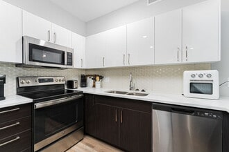 43 at New Albany in Columbus, OH - Building Photo - Building Photo