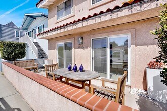 618 W Balboa Blvd-Unit -618 1/2 W Balboa Blvd in Newport Beach, CA - Building Photo - Building Photo