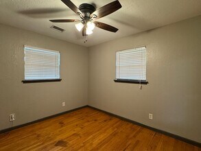 421 NW 57th St in Lawton, OK - Building Photo - Building Photo