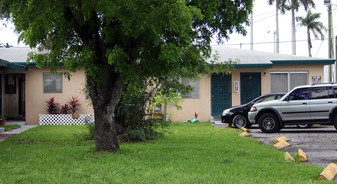 1910-1920 NW 29th St Apartments