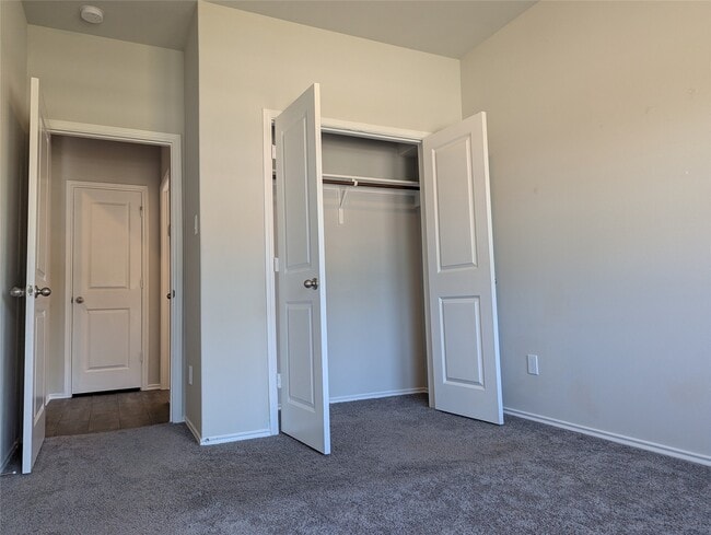 property at 4431 Stone Ridge Ln