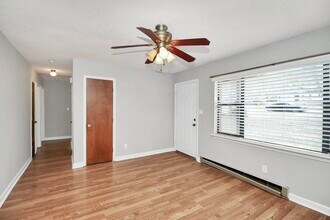 8428 Clear Meadow Ln in Charlotte, NC - Building Photo - Building Photo