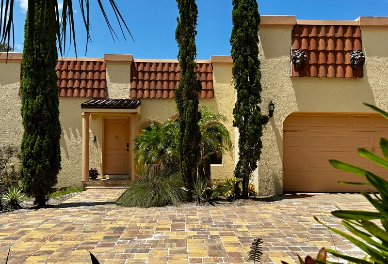210 Dondanville Rd in St. Augustine, FL - Building Photo