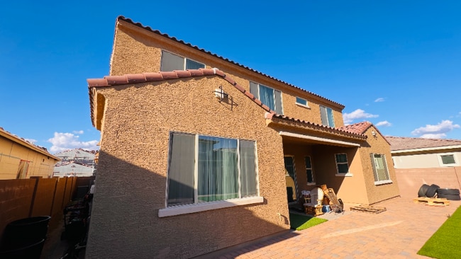property at 8609 W Solano Dr