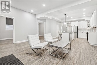 800-800 Beach Blvd in Hamilton, ON - Building Photo - Building Photo