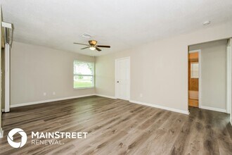 1820 SE 10th St in Cape Coral, FL - Building Photo - Building Photo