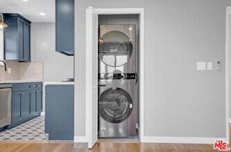 2517 Curtis Ave in Redondo Beach, CA - Building Photo - Building Photo