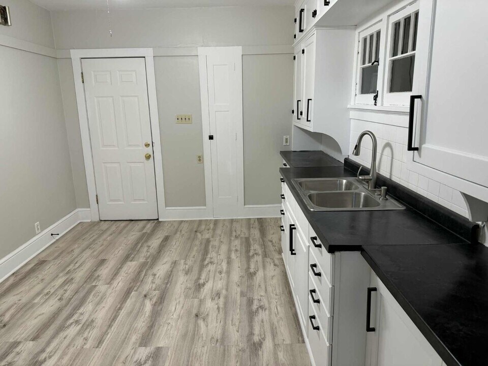 4624 N 30th St in Milwaukee, WI - Building Photo