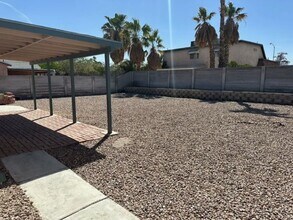 4335 Sunnyview Ct in Las Vegas, NV - Building Photo - Building Photo
