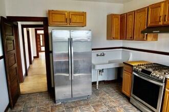 2519 W Cherry St in Milwaukee, WI - Building Photo - Building Photo