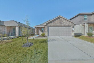 5447 Desert Gln Dr in Spring, TX - Building Photo - Building Photo