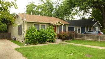 1608 Roma St in Austin, TX - Building Photo