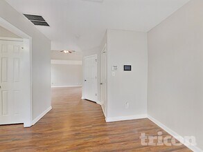 105 River View Ct in Hampton, GA - Foto de edificio - Building Photo