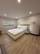 100 SE 5th Ave in Hallandale Beach, FL - Building Photo - Building Photo
