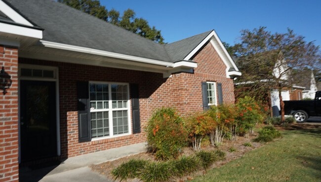 property at 3491 Lenox Dr