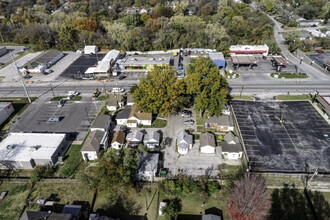 11601 E US Highway 24 in Independence, MO - Building Photo - Building Photo