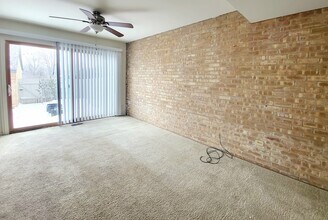 712 Concord Ln in Barrington, IL - Building Photo - Building Photo