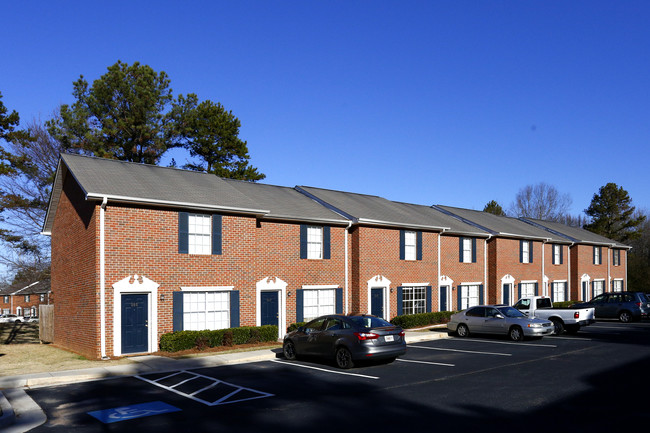 Mt Olive Townhomes in Commerce, GA - Building Photo - Building Photo