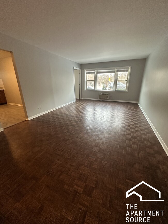 property at 8644 Skokie Blvd