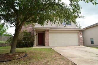173 Prairie Verbena Dr in Kyle, TX - Foto de edificio - Building Photo