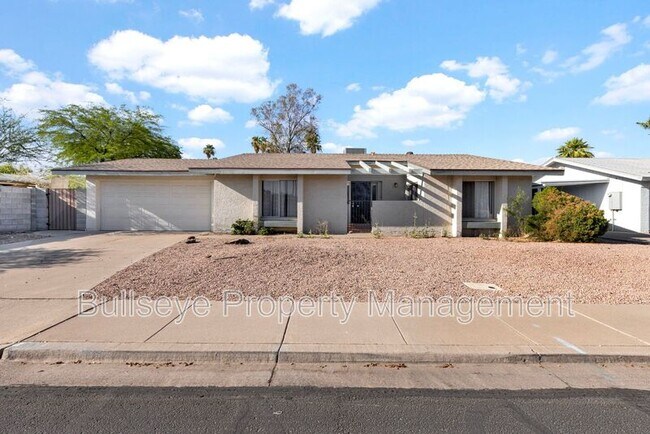 property at 847 W Juanita Ave