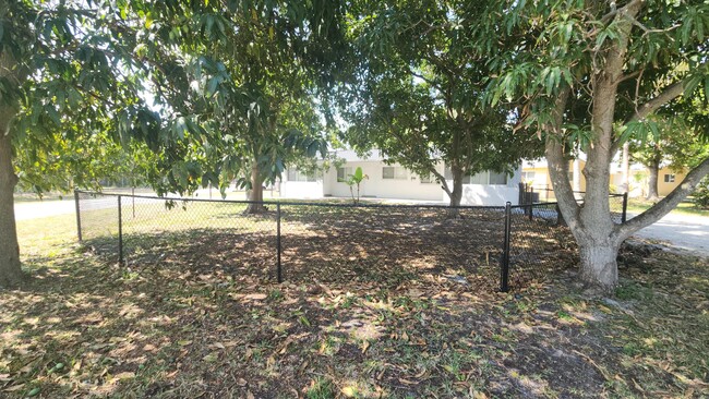 property at 198 SE 27th Ct