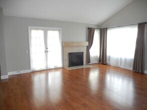 17456 Fairlie Rd in San Diego, CA - Building Photo - Building Photo