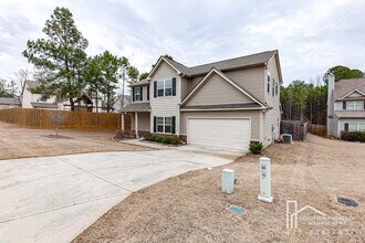 35 Ginger Ct in Dallas, GA - Building Photo - Building Photo