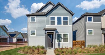 Canvas at Denton Rental Homes in Denton, TX - Building Photo