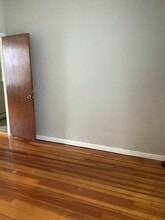 2 Elmwood St in Everett, MA - Building Photo - Building Photo