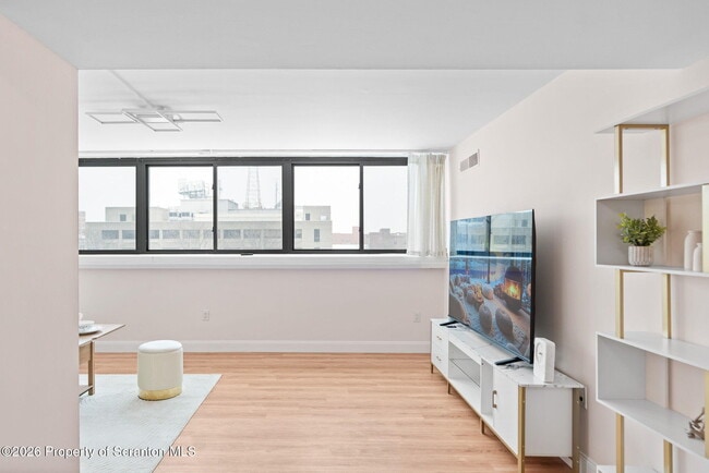 220 Linden St in Scranton, PA - Building Photo - Building Photo