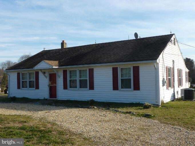 40545 Kavanagh Rd in Mechanicsville, MD - Building Photo