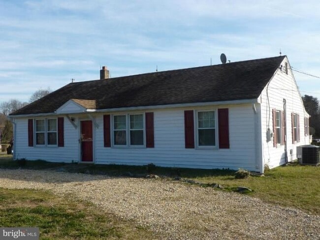 property at 40545 Kavanagh Rd