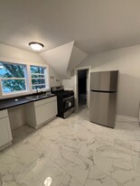 821 Buffalo St in Michigan City, IN - Building Photo