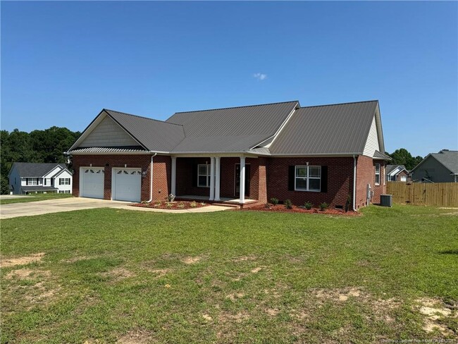 655 Plantation Dr in Cameron, NC - Building Photo - Building Photo