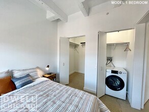 1009 W Lawrence Ave, Unit 2 in Chicago, IL - Building Photo - Building Photo