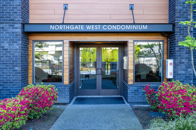 Northgate West in Seattle, WA - Building Photo - Building Photo