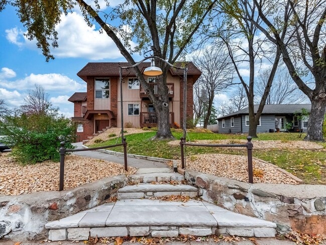 property at 942 Main St NW