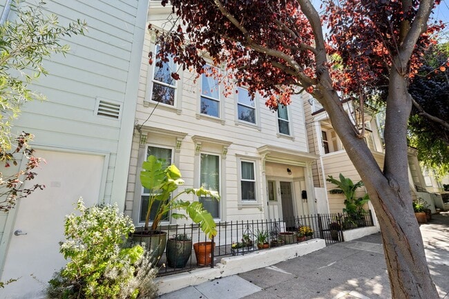205 Fair Oaks St in San Francisco, CA - Building Photo - Building Photo