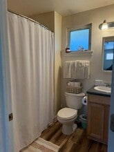 1830 Roth St in Chico, CA - Building Photo - Building Photo