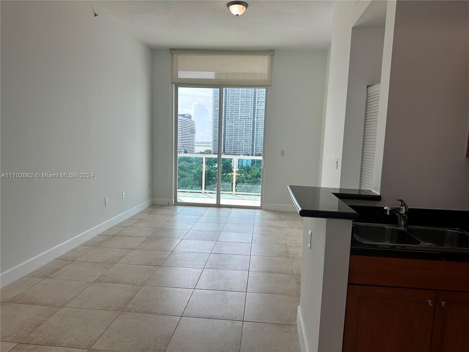 1723 SW 2nd Ave, Unit PH09 in Miami, FL - Building Photo